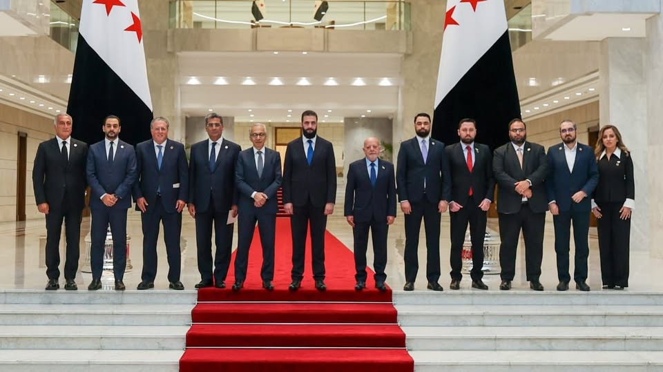 مجلس الأعمال السوري اللبناني يتشرف بلقاء فخامة الرئيس أحمد الشرع في قصر الشعب