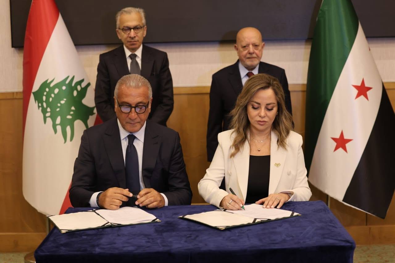 الطاولة المستديرة السورية – اللبنانية تشهد توقيع مذكرة تفاهم بين مجلسي الأعمال السوري واللبناني.
